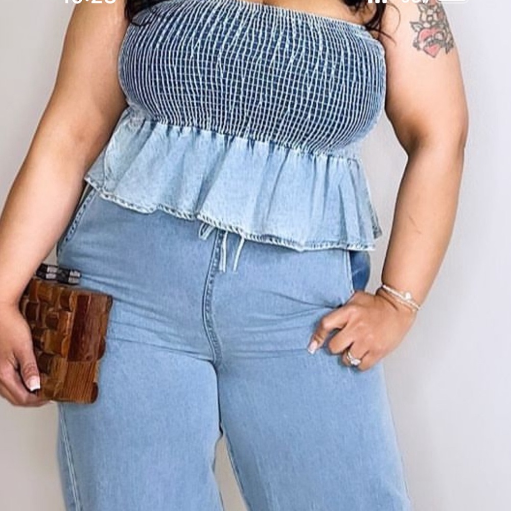 Denim set is brand new never worn, the pants are tall girl friendly!